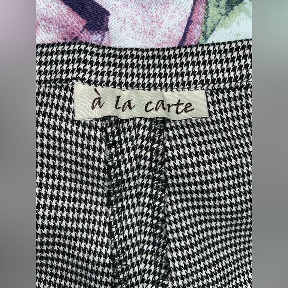 Womens Slacks - Picture 2 of 3